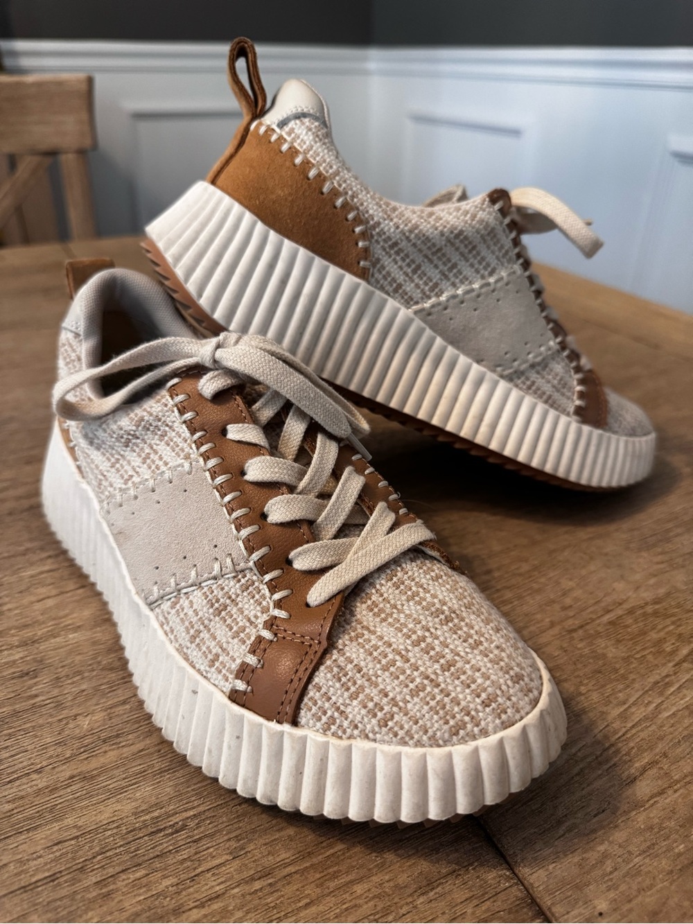 Dolce Vita Dolen Platform Sneakers Size 8 Cream Knit & Tan Leather Casual - Picture 5 of 6